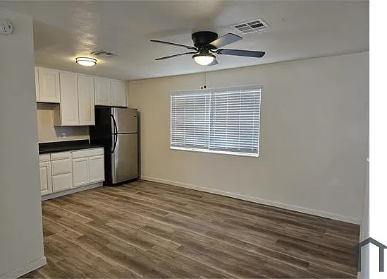 3 bed, 1282 sqft, $2,150 — Photo 4