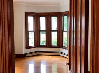 13 Pleasant Ave APT 2, Somerville, MA 02143