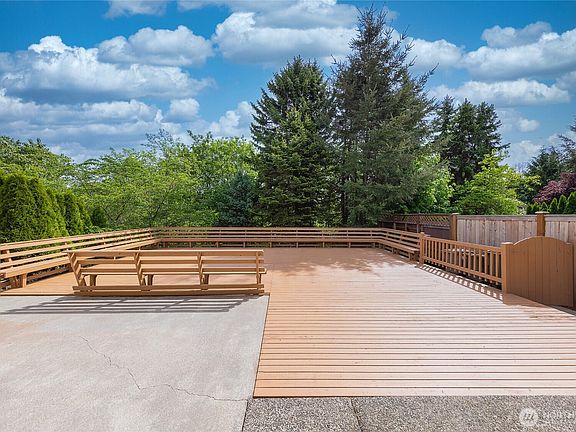 3rd image of 23031 27th Drive SE