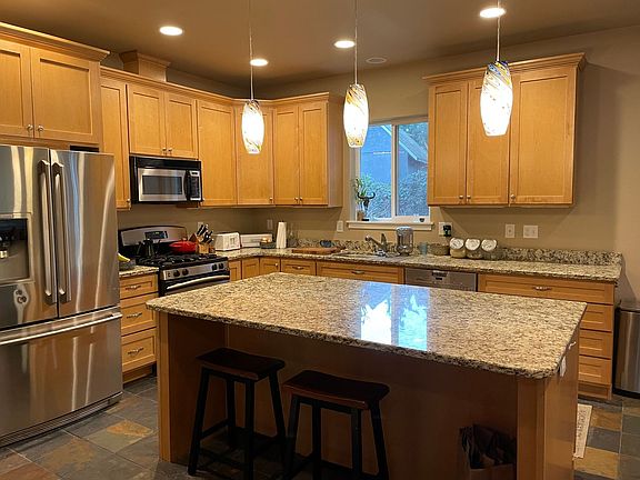 4th image of 5504 Robinswood Ln