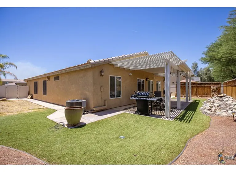 636 Costa Azul St — Photo 12