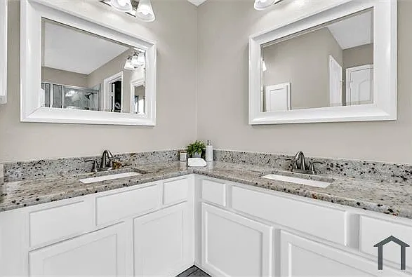 4 bed, 2213 sqft, $4,000 — Photo 4