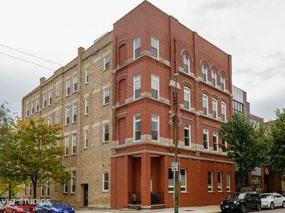 1359 N Noble St APT 201, Chicago, IL, 60642