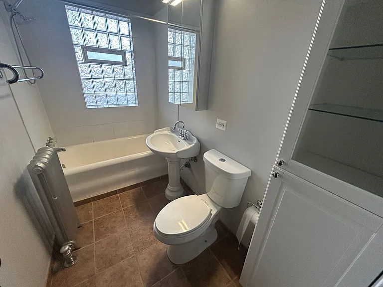 7422 West Madison Street — Photo 3