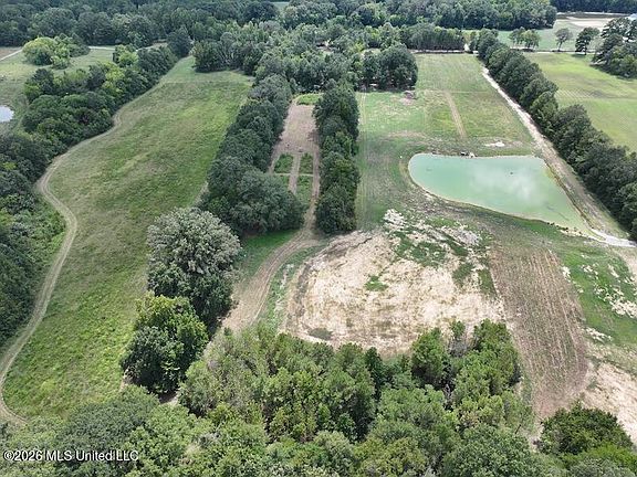 5th image of 232 Renfroe Rd
