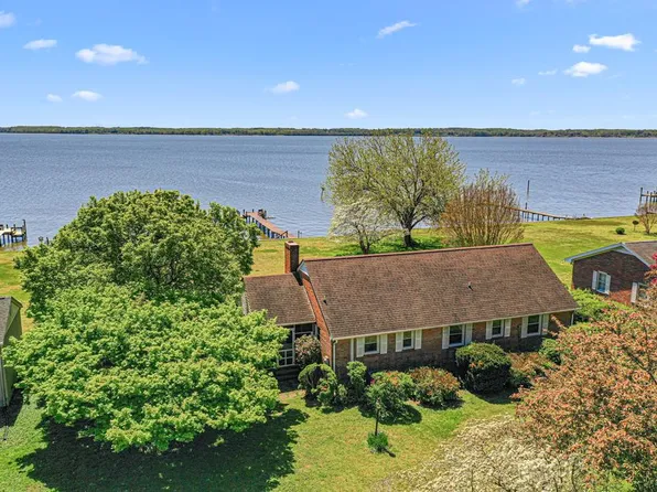 276 Bamboo Ln, Sharps, VA 22548