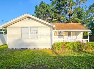 7020 N Dakota Ave, Tampa, FL 33604