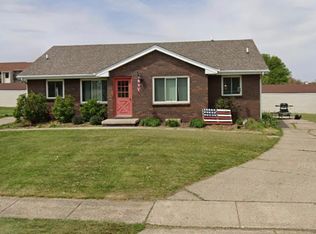 5380 Jennifer Dr, Pleasant Hill, IA 50327