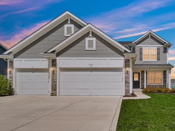 3123 Rosemary Ln, Schererville, IN 46375