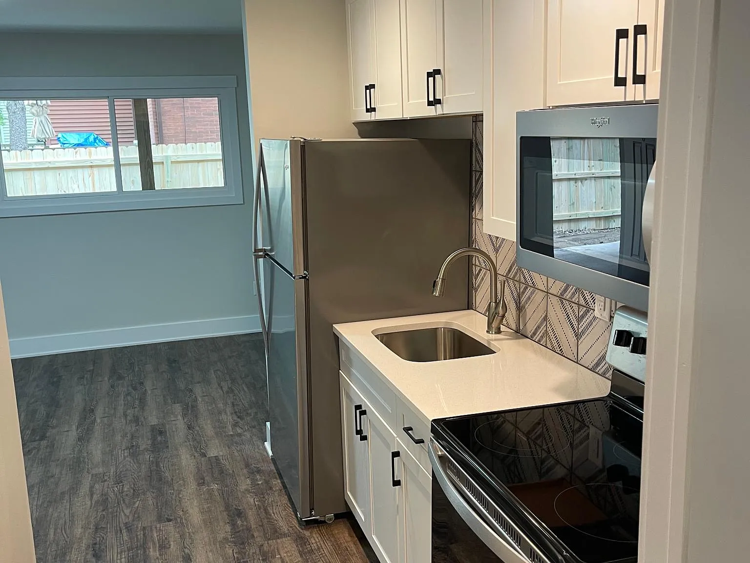 1117 Niles Ave — Photo 3