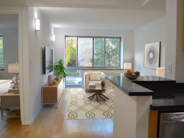 68 Bradhurst Avenue image 2 of 7