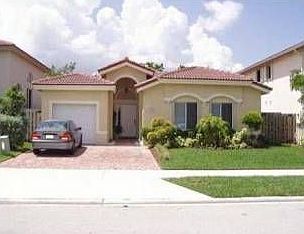 1st image of 11092 NW 44th Ter