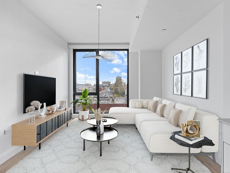 1st image of 300 W 136th St #8G