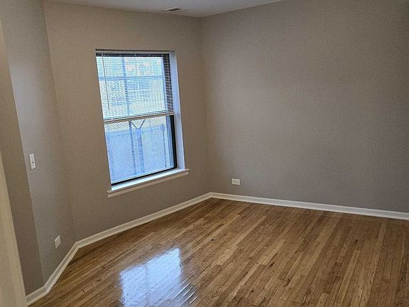 5th image of 6125 S Indiana Ave #6131-1E