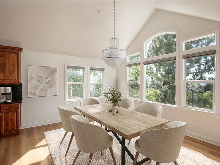 1477 Sequoia Dr — Photo 4