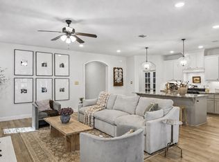8228 Cheetah Path, Godley, TX 76044
