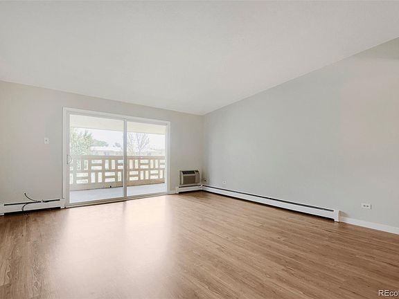 2nd image of 625 S Alton Way #7D