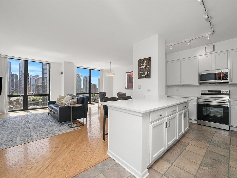 1st image of 435 W Erie St APT 1601