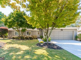 3810 Courtside Ter, Peachtree Corners, GA 30092