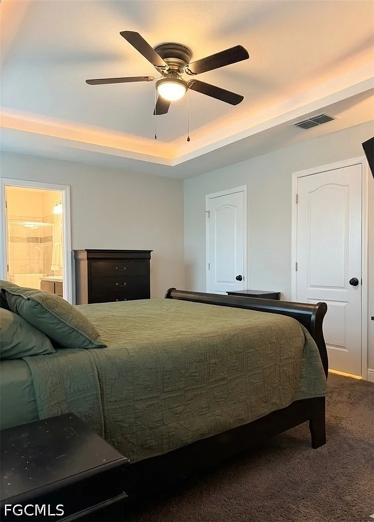 3 bed, 2.0 bath, 1979 sqft, $2,500 — Photo 4