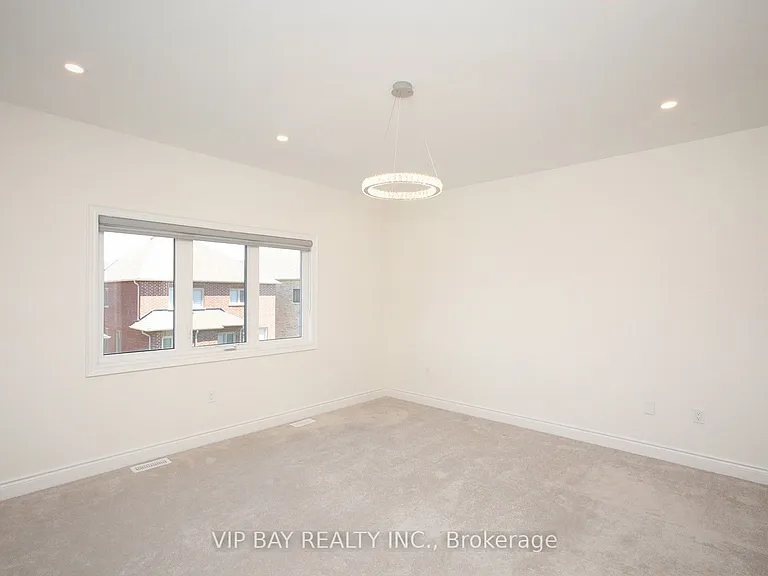 8 Tremoy Rd — Photo 21