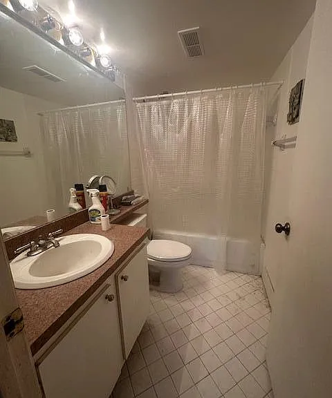 2975 SW 22nd Ave #2020 — Photo 7