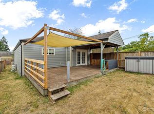 3733 W D St, Bremerton, WA 98312