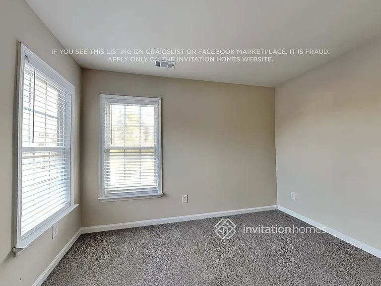 111 Fate Ct — Photo 16