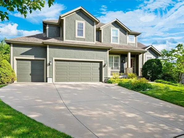 5423 W 161st Ter, Overland Park, KS 66085