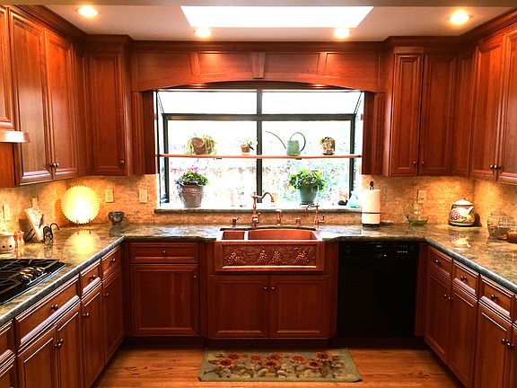 3rd image of 1113 Ashlock Ct