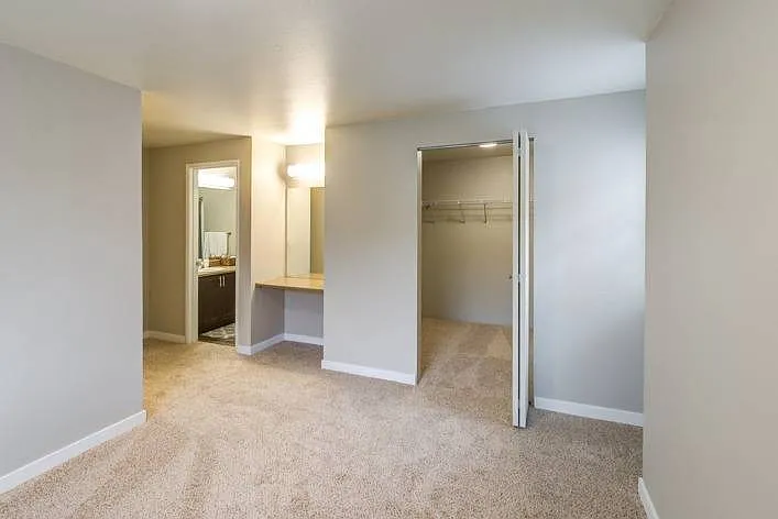Olin Fields Apartments — Photo 13