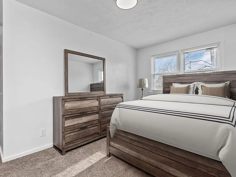 62 Midland Heights Cir #C — Photo 18