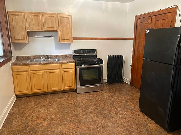3rd image of 3149 N Long Ave #3