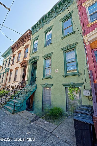 2nd image of 114 Lark Street