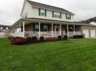 6 Riviera Way, Barboursville, WV 25504