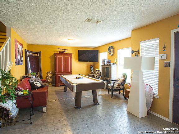 2nd image of 7803 Kenton Park
