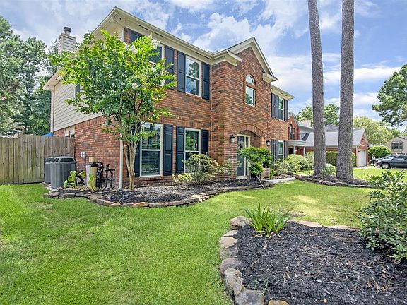 2nd image of 3614 Sweetgum Hill Ln