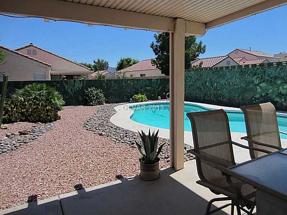 3rd image of 701 Moonlight Mesa Dr