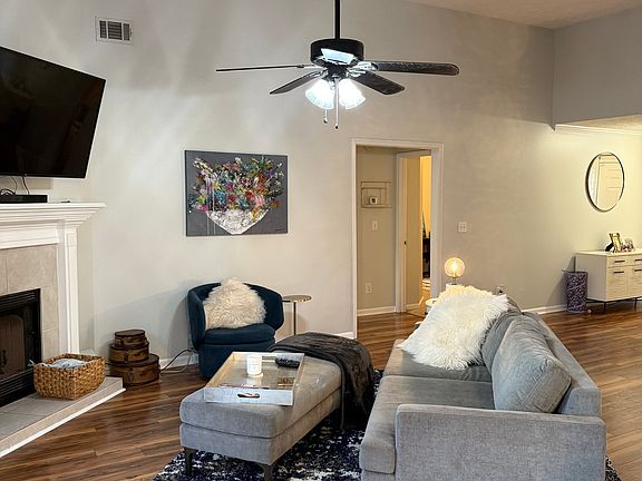 4th image of 7002 Estates Ct