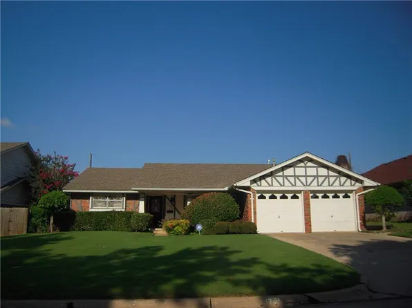 1721 N Alexander Ln, Bethany, OK 73008