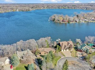 2437 Dianna Ln, Little Canada, MN 55117