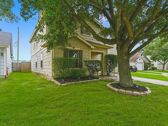3rd image of 3834 Jewel Point Dr