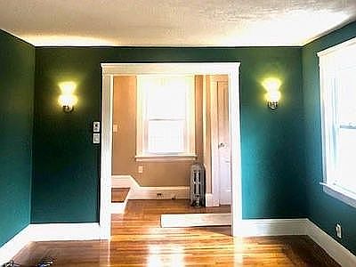 2nd image of 50 Wellesley Ave