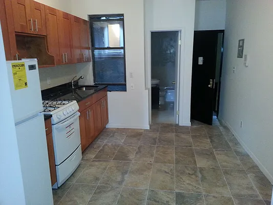 Rented by Geoffrey Stevens Realty | media 7