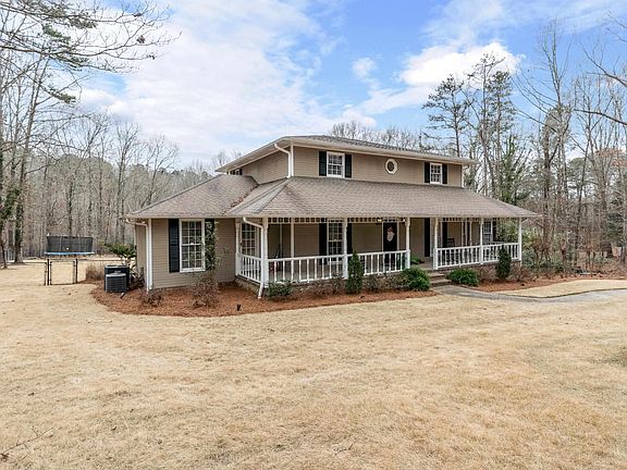 2nd image of 4327 Windsong Cir