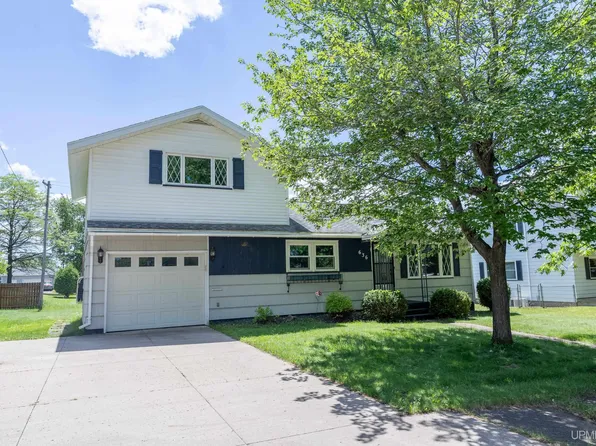 636 Elliott Ave, Ishpeming, MI 49849