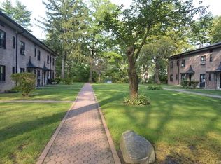 51 Manchester Rd #D-21, Eastchester, NY 10709