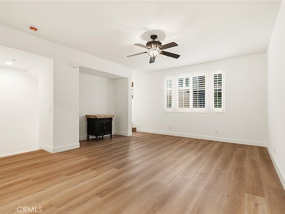 5th image of 355 Flyers Ln