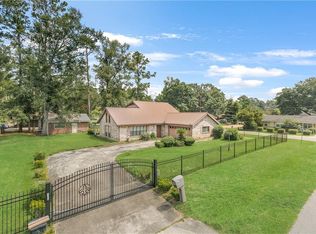 100 Caroline Dr, Hammond, LA 70401