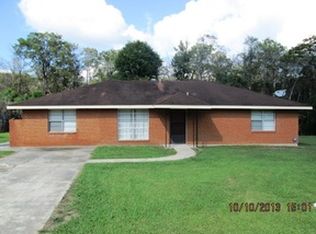 2027 Riverside Dr, Bogalusa, LA 70427